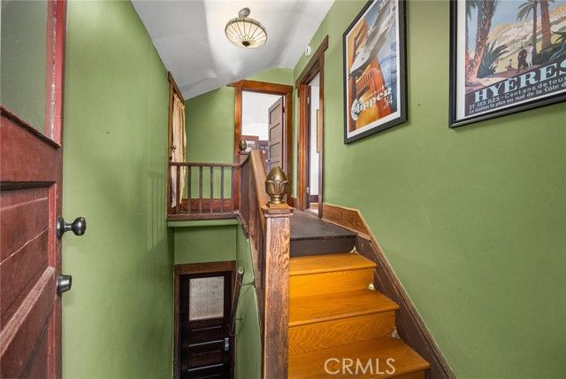 577 N Chester Avenue, Pasadena, CA 91106