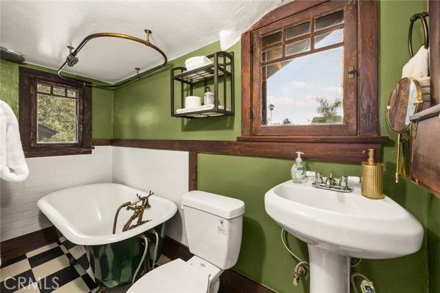 577 N Chester Avenue, Pasadena, CA 91106