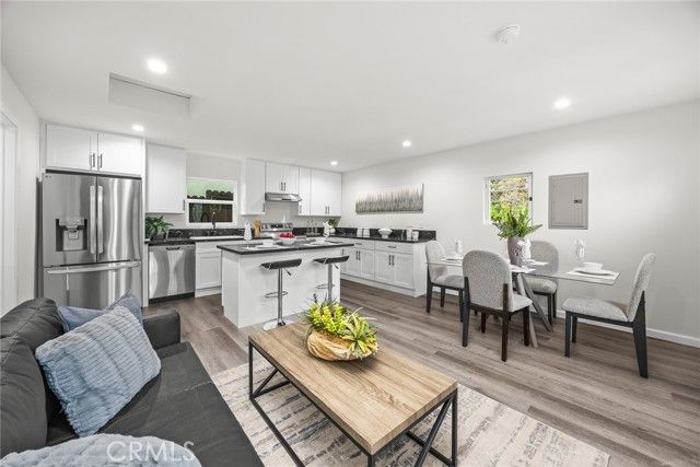 577 N Chester Avenue, Pasadena, CA 91106