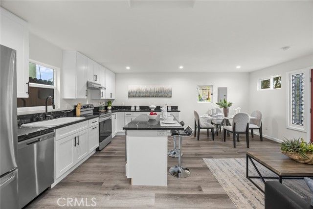 577 N Chester Avenue, Pasadena, CA 91106