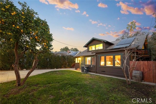 577 N Chester Avenue, Pasadena, CA 91106