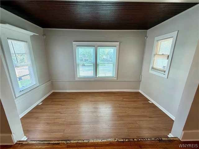 176 Winspear Avenue, Buffalo, NY 14215