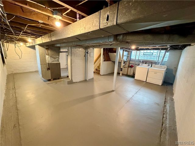176 Winspear Avenue, Buffalo, NY 14215