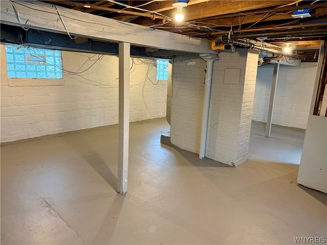 176 Winspear Avenue, Buffalo, NY 14215
