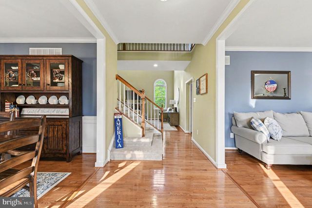 203 CRITTENDEN DR, Newtown, PA 18940