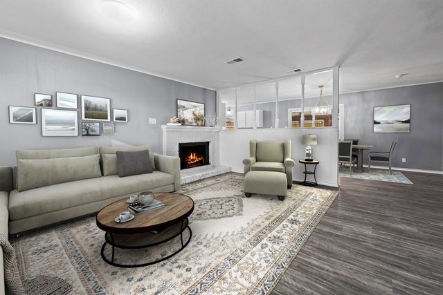 1022 Kay, Gladewater, TX 75647