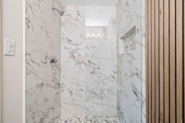 1022 Kay, Gladewater, TX 75647