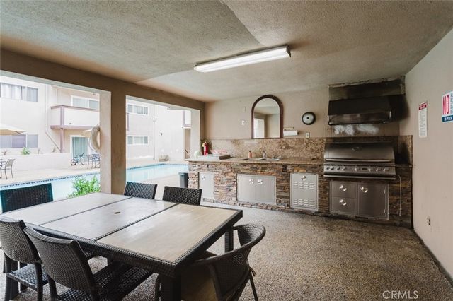 310 N Jackson Street 128, Glendale, CA 91206