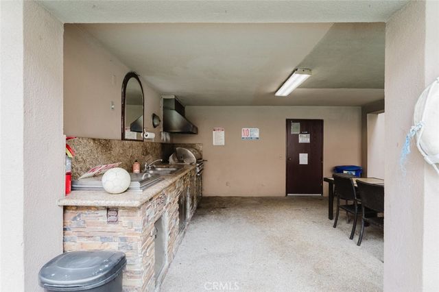 310 N Jackson Street 128, Glendale, CA 91206