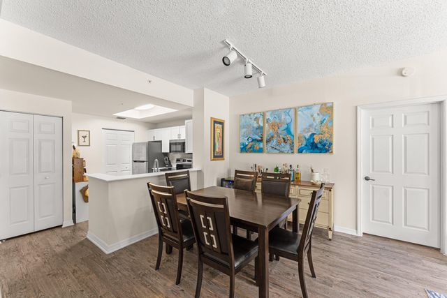 2801 Sarento Place 102, Palm Beach Gardens, FL 33410