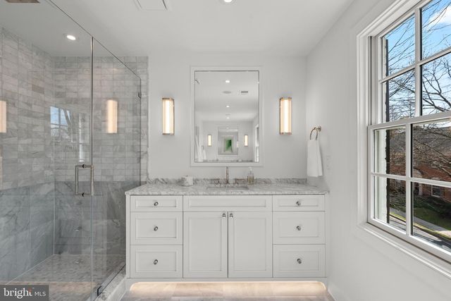 5117 YUMA ST NW, Washington, DC 20016