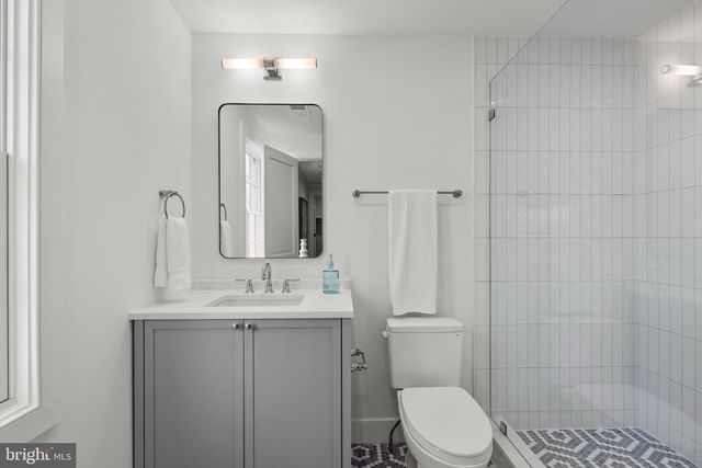 5117 YUMA ST NW, Washington, DC 20016