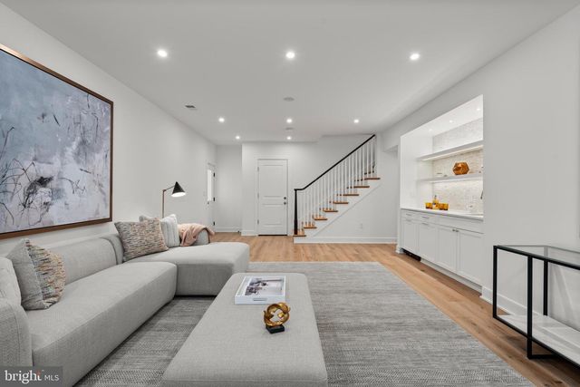 5117 YUMA ST NW, Washington, DC 20016