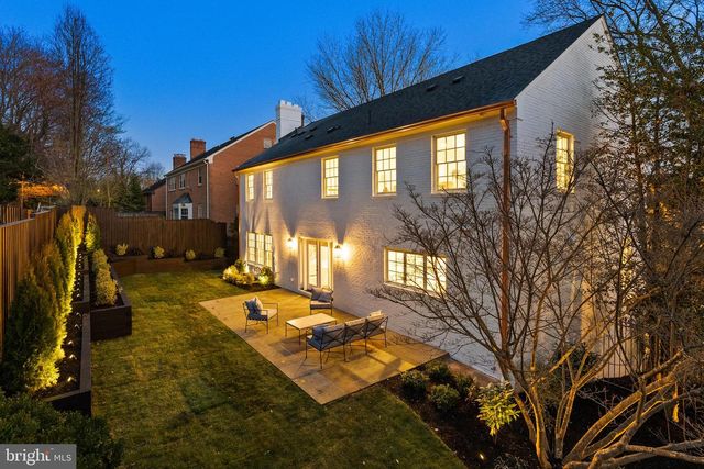 5117 YUMA ST NW, Washington, DC 20016