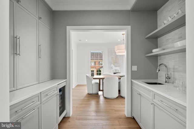 5117 YUMA ST NW, Washington, DC 20016