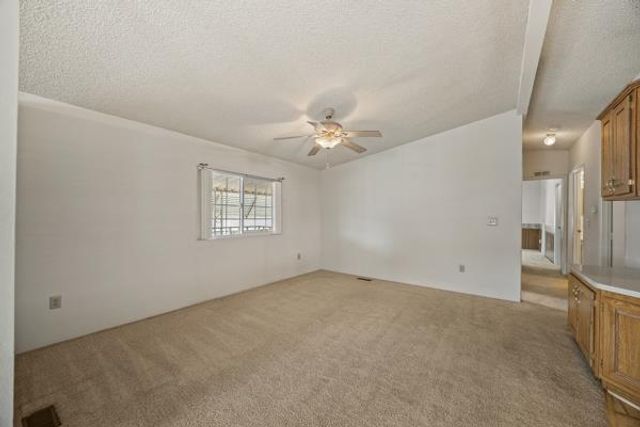 1551 6th #179 Avenue, Kingsburg, CA 93631