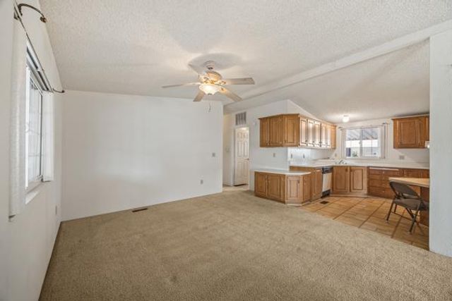 1551 6th #179 Avenue, Kingsburg, CA 93631