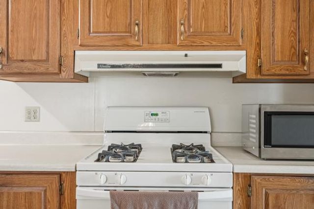 1551 6th #179 Avenue, Kingsburg, CA 93631