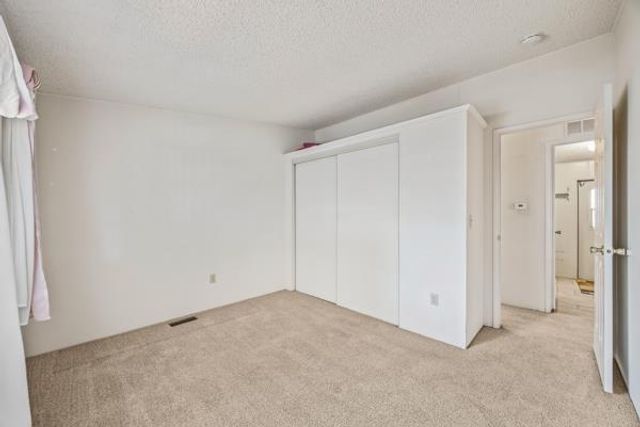 1551 6th #179 Avenue, Kingsburg, CA 93631