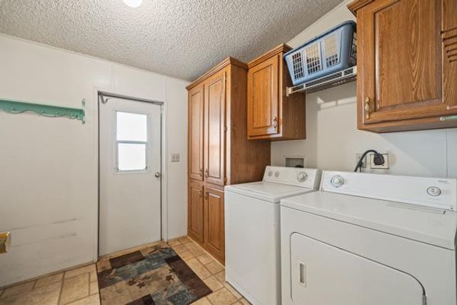 1551 6th #179 Avenue, Kingsburg, CA 93631