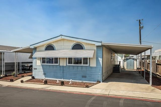 1551 6th #179 Avenue, Kingsburg, CA 93631