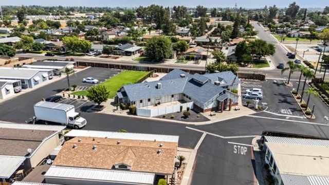 1551 6th #179 Avenue, Kingsburg, CA 93631