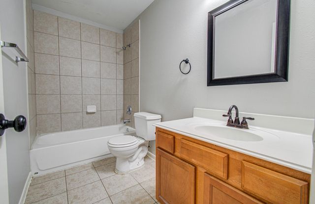 10434 Early Square Court, Houston, TX 77070