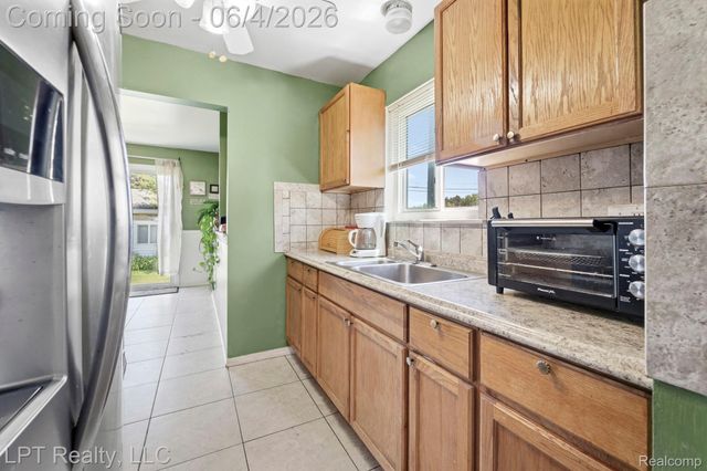 18181 Winwood Court, Brownstown Charter Township, MI 48193