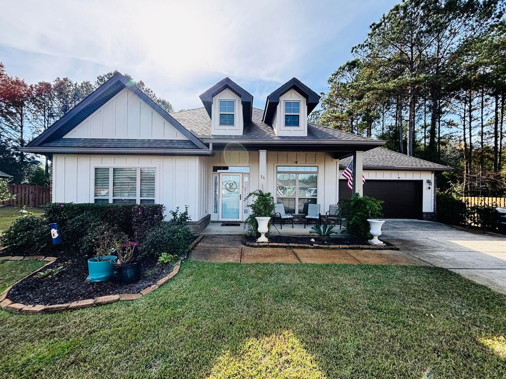 14 Lullaby Lane, Freeport, FL 32439