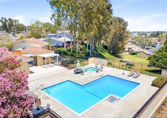 8332 Padrino, Huntington Beach, CA 92646