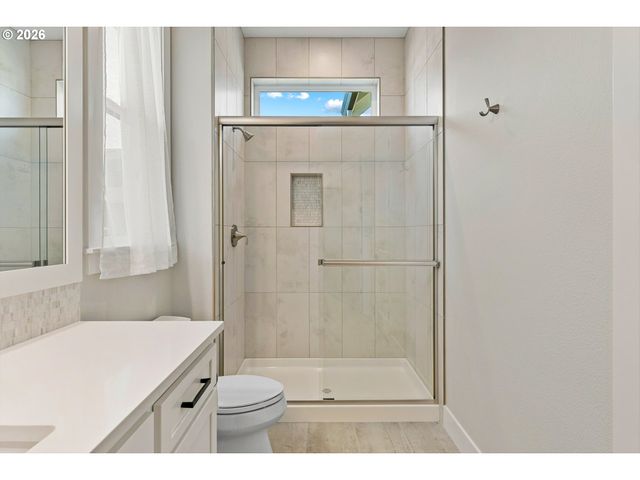 18206 Ne 87TH Way, Vancouver, WA 98682