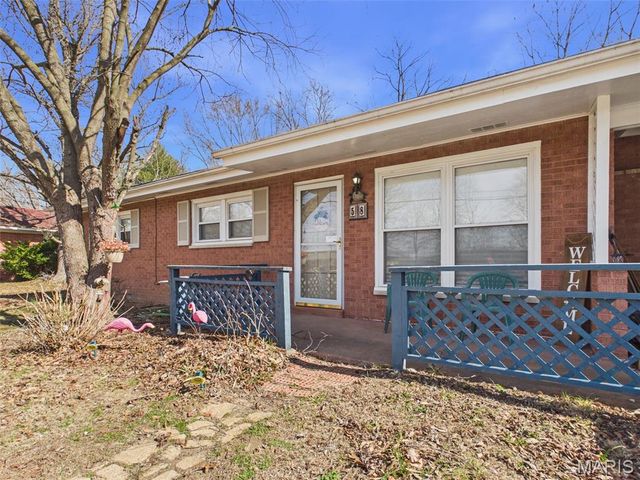 58 Harmon Drive, Lebanon, IL 62254