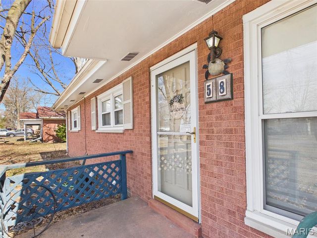 58 Harmon Drive, Lebanon, IL 62254