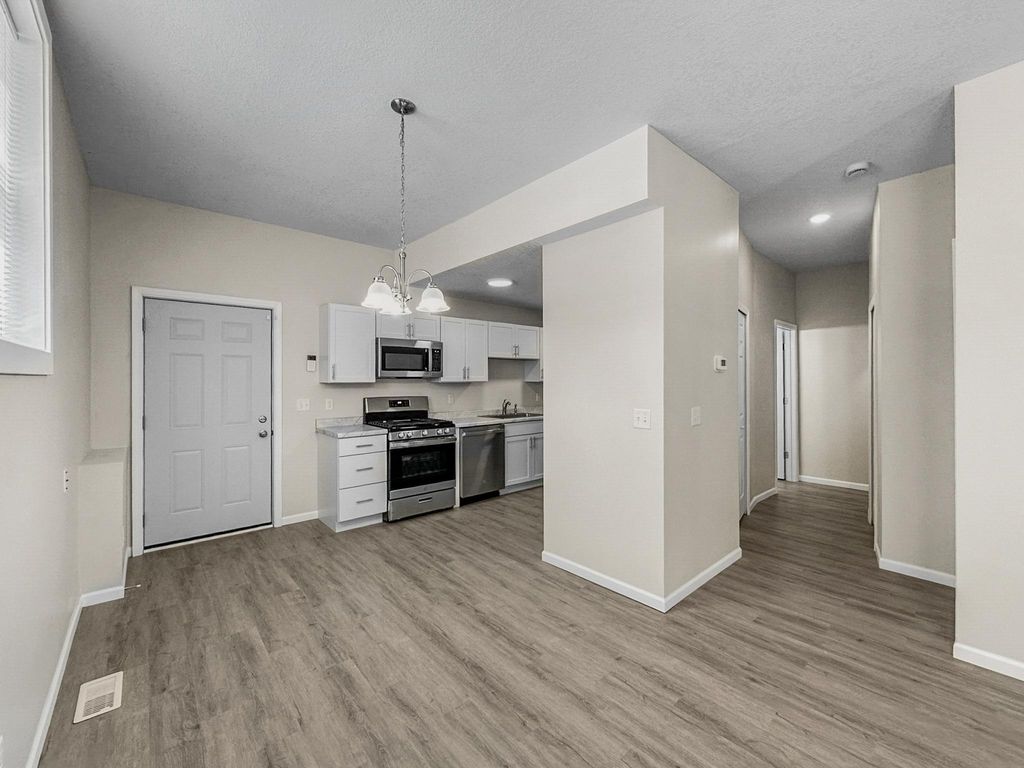 4301 James Avenue N, Minneapolis, MN 55412 — photo 4