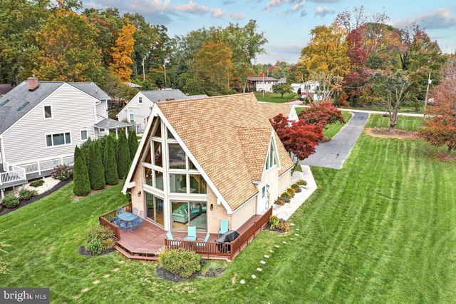 29 BRAGG DR, East Berlin, PA 17316