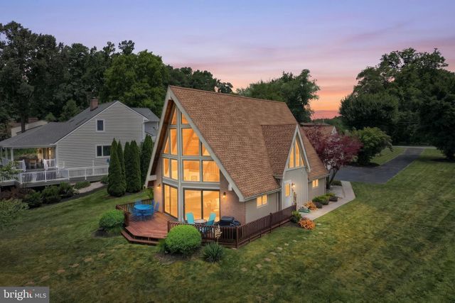 29 BRAGG DR, East Berlin, PA 17316