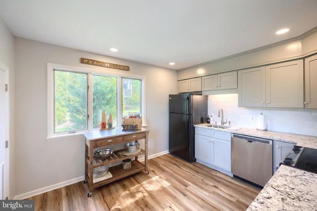 29 BRAGG DR, East Berlin, PA 17316