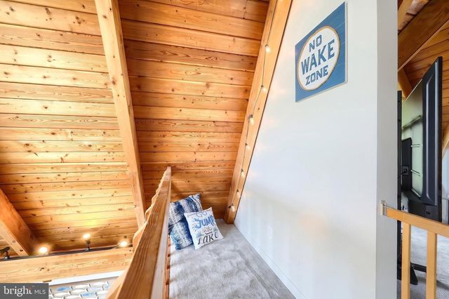 29 BRAGG DR, East Berlin, PA 17316
