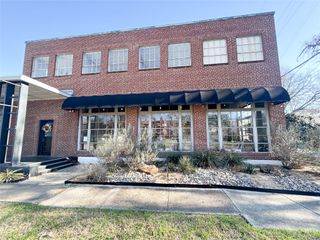 1300 W Main Street 201, Waxahachie, TX 75165