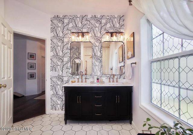 43 Timbira Dr, Wilton, NY 12831