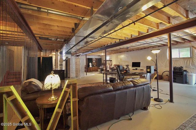 43 Timbira Dr, Wilton, NY 12831