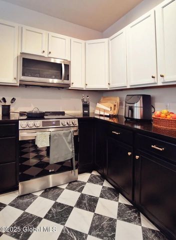 43 Timbira Dr, Wilton, NY 12831