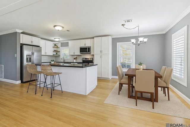 18014 Claudette Dr, Zachary, LA 70791