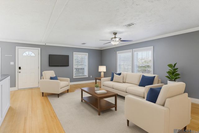 18014 Claudette Dr, Zachary, LA 70791