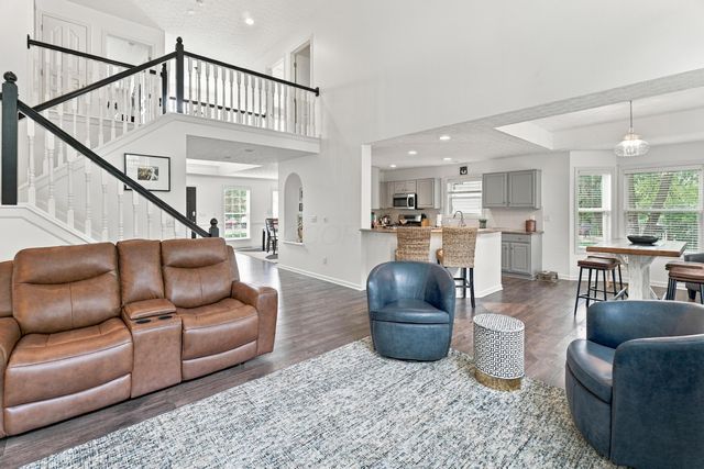 6489 Hermitage Drive, Westerville, OH 43082