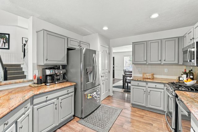 6489 Hermitage Drive, Westerville, OH 43082