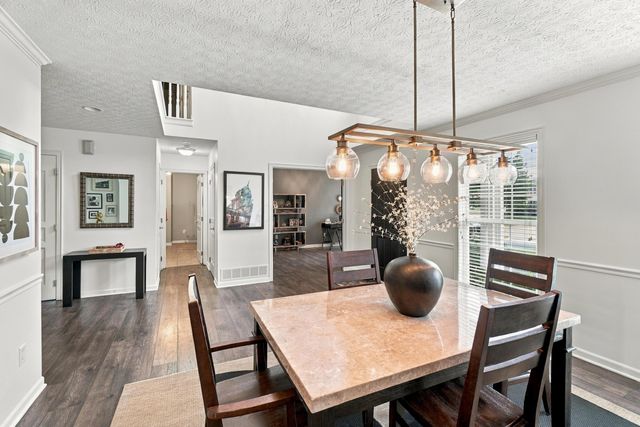 6489 Hermitage Drive, Westerville, OH 43082