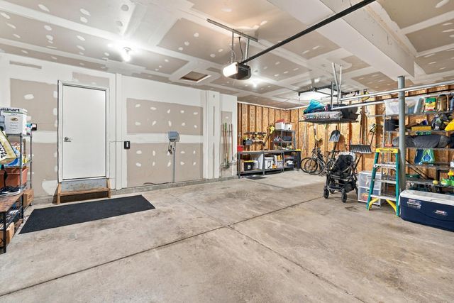 6489 Hermitage Drive, Westerville, OH 43082