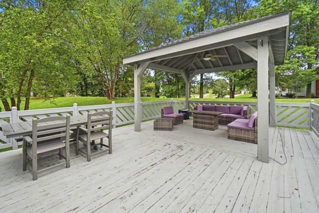6489 Hermitage Drive, Westerville, OH 43082