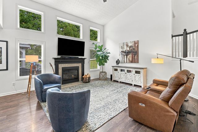 6489 Hermitage Drive, Westerville, OH 43082